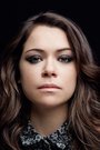 Tatiana Maslany isSarah Manning