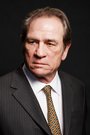 Tommy Lee Jones isRobert Dewey