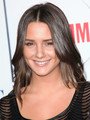 Addison Timlin isLucinda Price